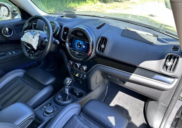 MINI Countryman cena 54900 przebieg: 43613, rok produkcji 2018 z Wągrowiec małe 742